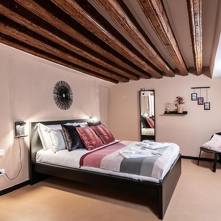 Giano Host - San Bernardo Apartment Genoa Luaran gambar