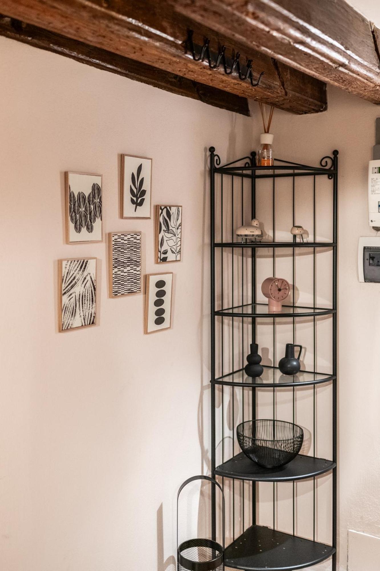 Giano Host - San Bernardo Apartment Genoa Luaran gambar